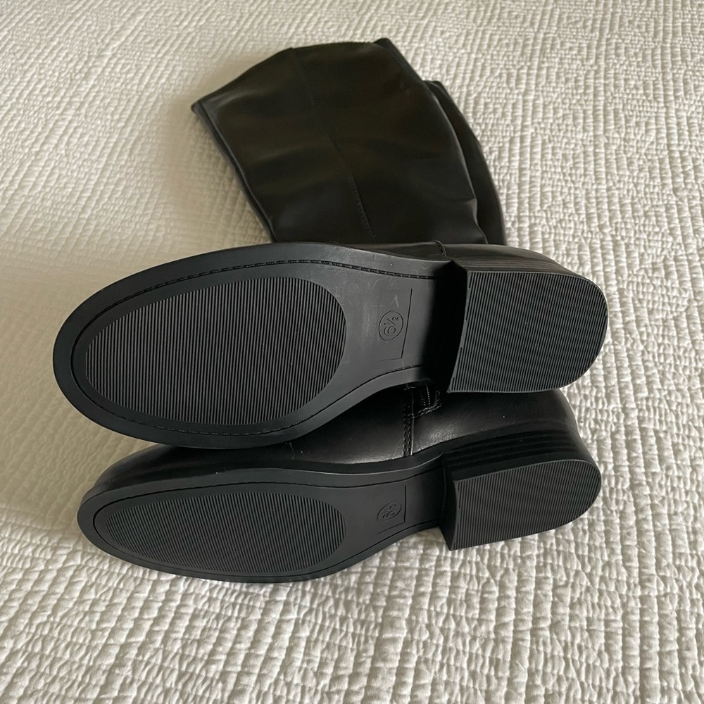 New! Target Universal Thread Brisa Ridding Boots - Picture 6 of 9